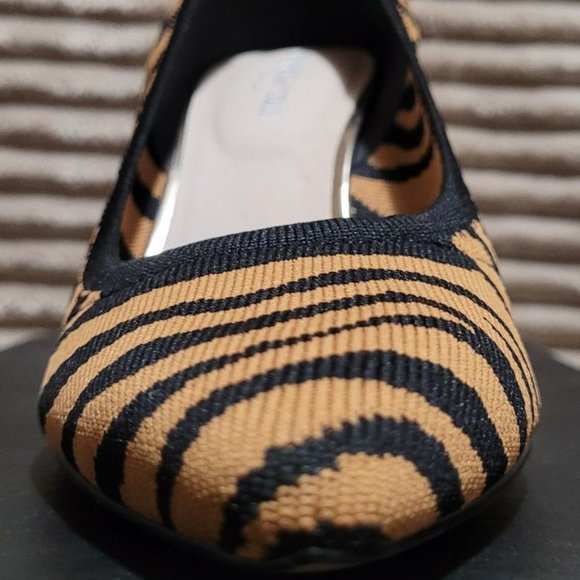 Kenneth Cole Women's Riley 85 Calf Hair Pumps - Picture 1 of 4